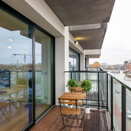 Casa Matti Modern With Canal View And Terrace Διαμέρισμα